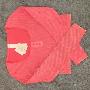 Fabletics knit long sleeve crop top size small